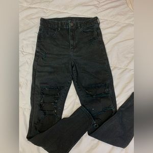 AMERICAN EAGLE black ripped skinny jeans
